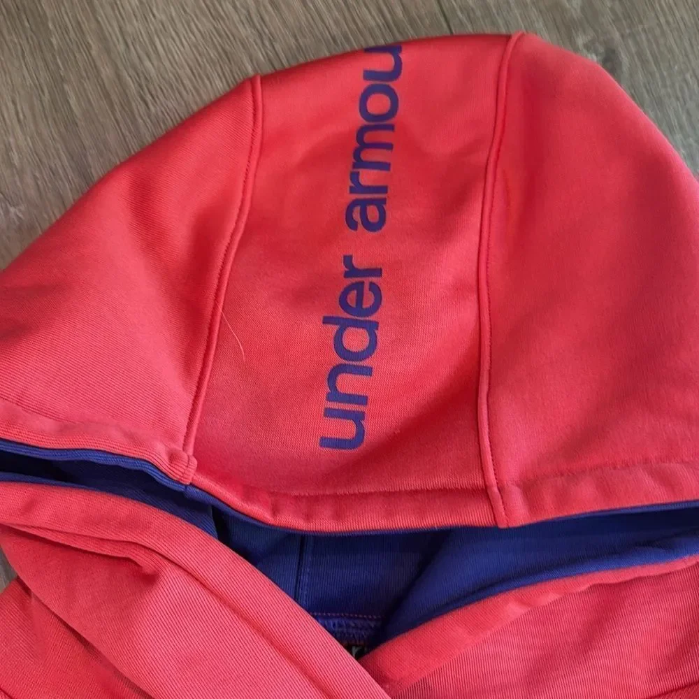 ((2 PIECE)) UNDER ARMOUR GIRLS SWEATSHIRT BUNDLE SIZE XL LIKE NEW